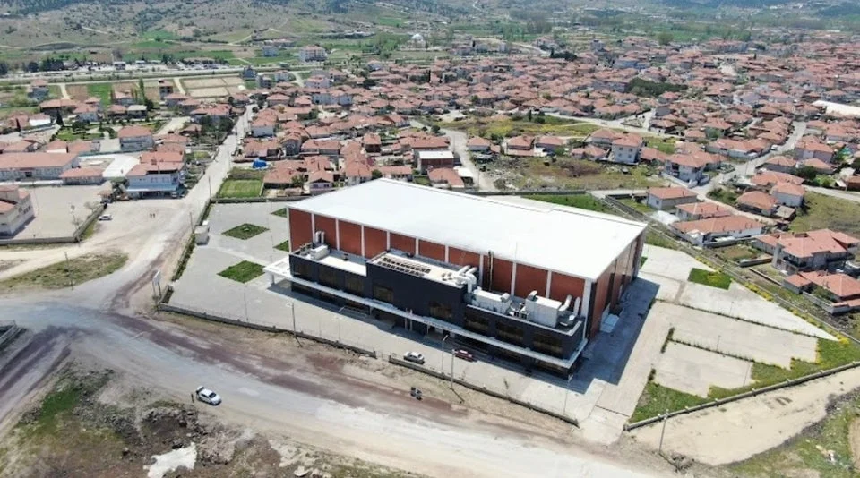 Kula Kapalı Spor Salonu - project.exterior_images